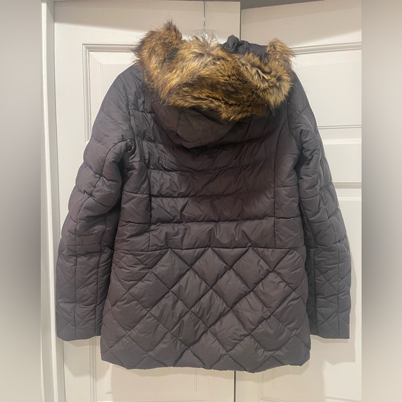 The North Face Women’s Down Puffer Jacket Faux Fur Hood Ski Coat Size M - Picture 2 of 13